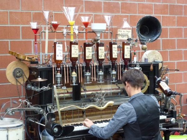 Now this crazy invention gives a whole new meaning to the term "piano bar" because it will actually dispense a custom made cocktail depending on what and how you play! How will your piano drink taste? We have no idea but we're totally willing to find out!